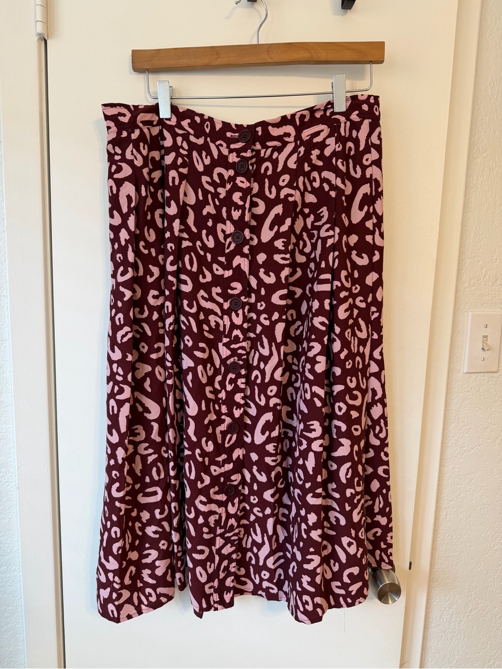 Modcloth Pink and Burgundy Leopard-Print Button-Front Midi Skirt